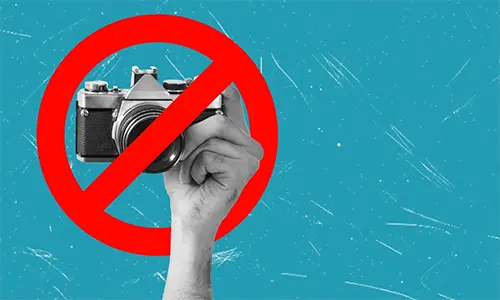 بلدة لا يُسمح فيها بالتصوير | أغرب القوانين السياحية